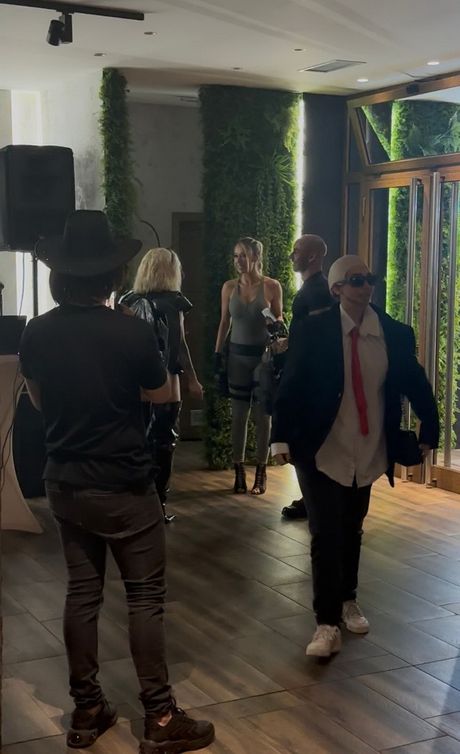 Tea Tairović i Sanja Vučić Tea Tairović i Sanja Vučić