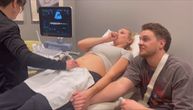 VIDEO koji je pogledalo 93 miliona ljudi: Mislili su da čekaju treće dete, videli TROJKE - suprug se SKAMENIO
