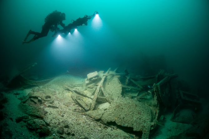 olupina broda olupina broda