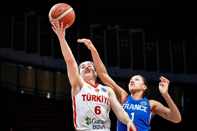 Ženska košarkaška reprezentacija Francuske, Turske Ženska košarkaška reprezentacija Francuske, Turske