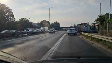 Autoput kolaps gužva saobraćaj Autoput kolaps gužva saobraćaj