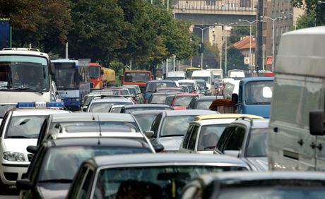 Automobili, gužva, CO2 emisije Automobili, gužva, CO2 emisije