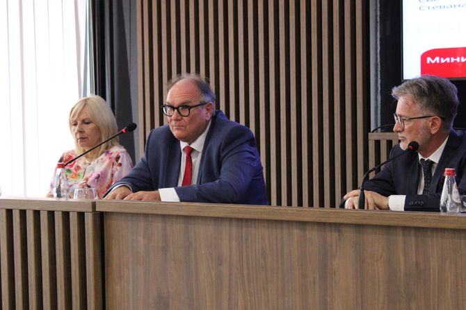 TASIĆ KARAVAN ZDRAVLJA NOVI PAZAR TASIĆ KARAVAN ZDRAVLJA NOVI PAZAR