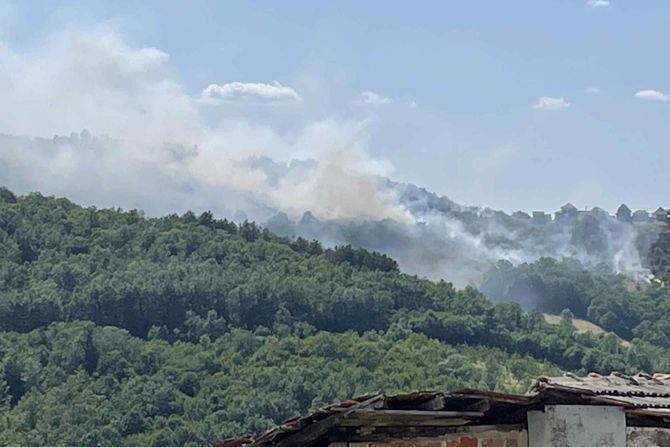 Požar u selu Miokovci kod Čačka Požar u selu Miokovci kod Čačka