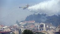 Ovako izgleda Omiš iz vazduha: Avioni uleću u grotlo požara, od snimka podilazi jeza!