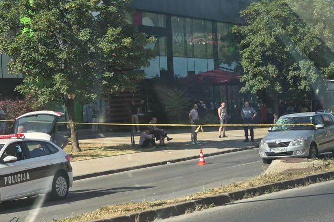 Teška saobraćajna nesreća u Tuzli Teška saobraćajna nesreća u Tuzli