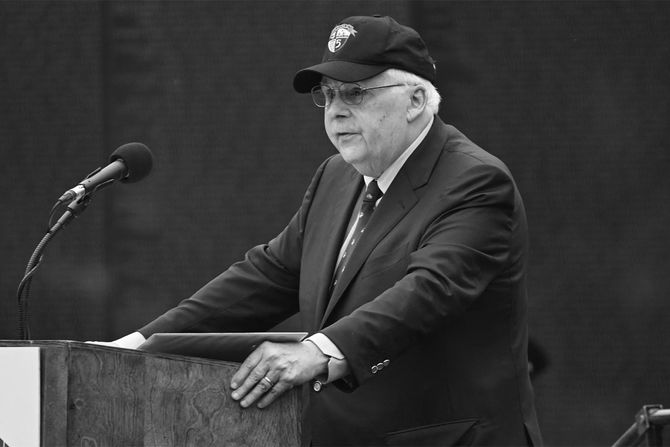Frederick W. Smith, FedEx Frederick W. Smith, FedEx
