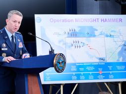 Den Kejn, Pentagon, detalji napada na Iran