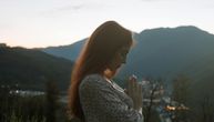 Kada vam neko nestane iz života, možda ste dobili odgovor na MOLITVU: Evo šta sledeće treba da uradite