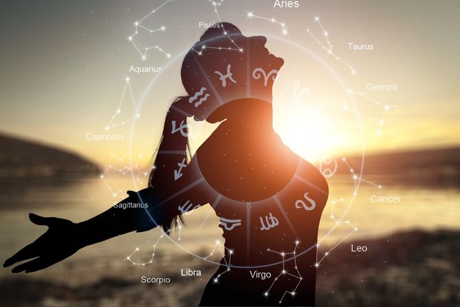 horoskop, astrologija, devojka, leto, plaža, astrološki znak horoskop, astrologija, devojka, leto, plaža, astrološki znak