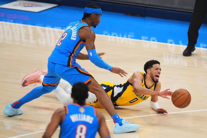 Tajris Halibarton (Indijana Pejsers) povreda finale NBA liga Tajris Halibarton (Indijana Pejsers) povreda finale NBA liga