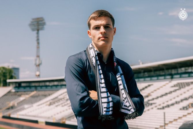 Andrej Kostić Andrej Kostić