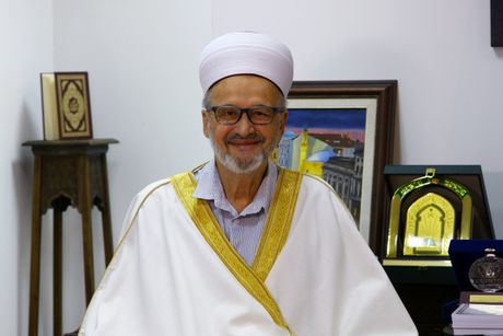 Muftija srbijanski Abdulah Numan Muftija srbijanski Abdulah Numan