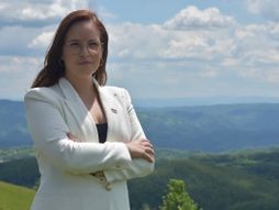 Ministarka Sara Pavkov