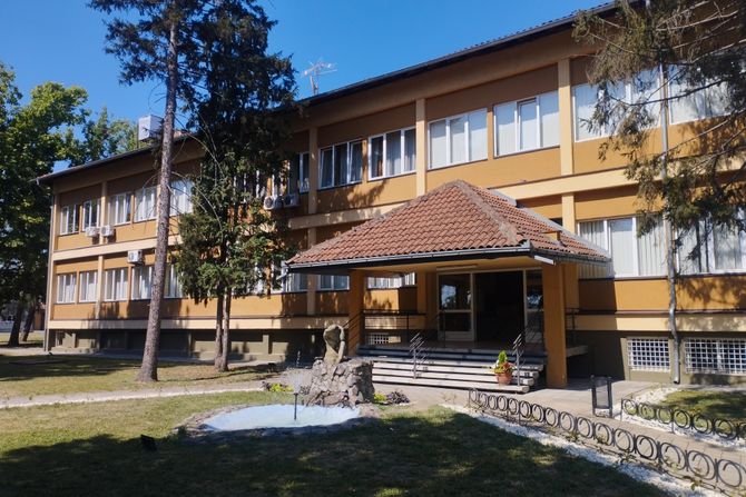 Carević o značaju vaspitnog rada sa maloletnim štićenicima Carević o značaju vaspitnog rada sa maloletnim štićenicima
