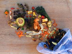 voće, bacanje hrane