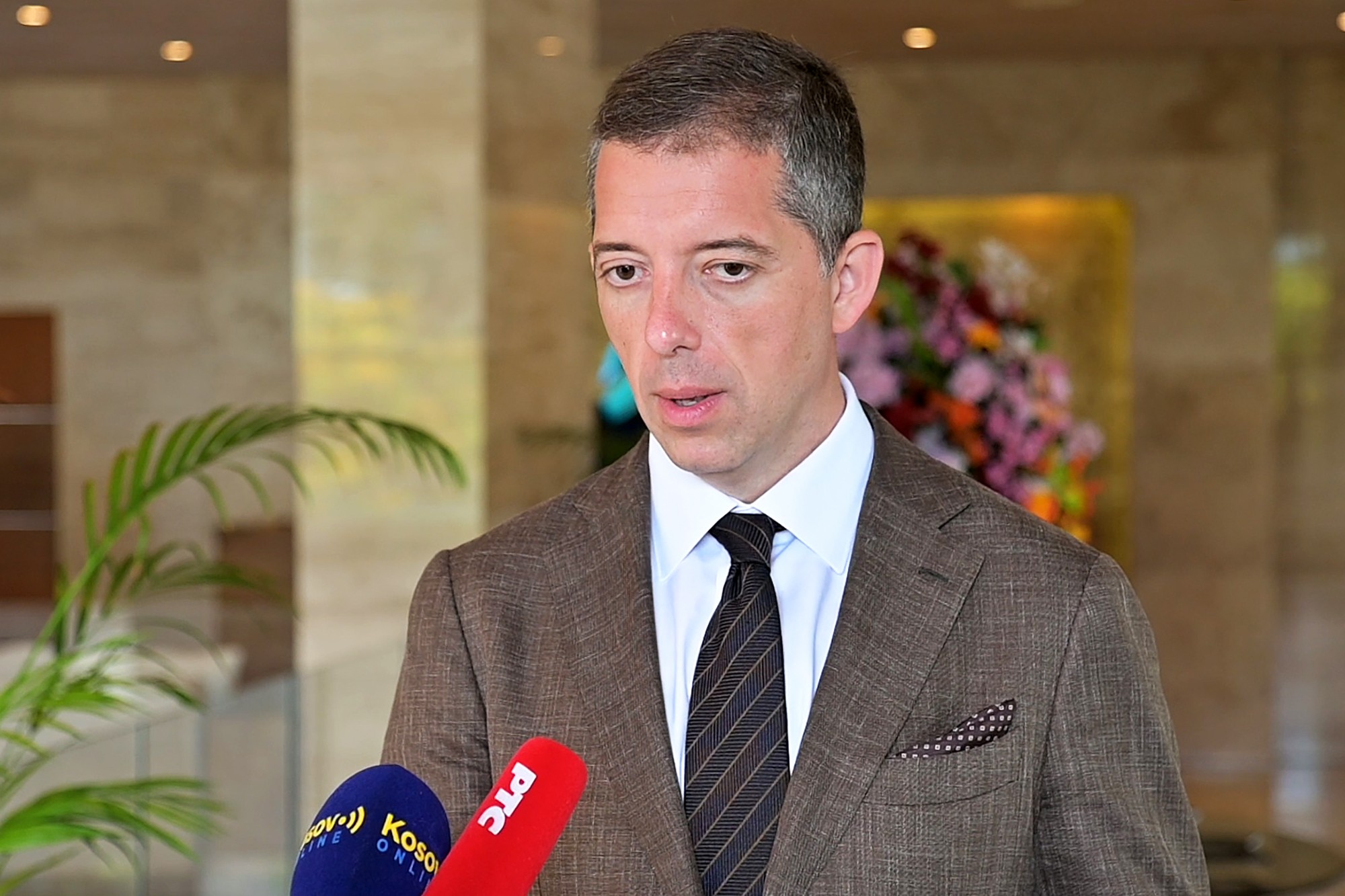 Đurić osudio napad u Vašingtonu: Političko nasilje nikada ne tolerisati, Srbija uz SAD