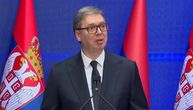 Vučić razgovarao sa ukrajinskim predsednikom Zelenskim