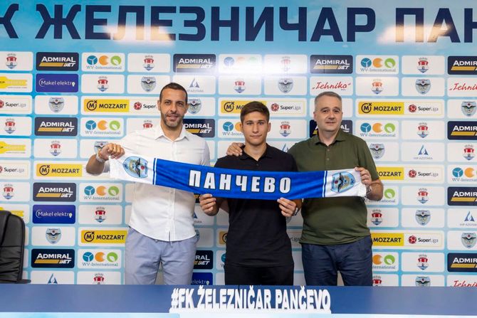 Uroš Tegeltija - FK Železničar Pančevo Uroš Tegeltija - FK Železničar Pančevo