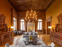 Jeff Bezos, Lauren Sánchez, Aman Venice, hotel, enterijer