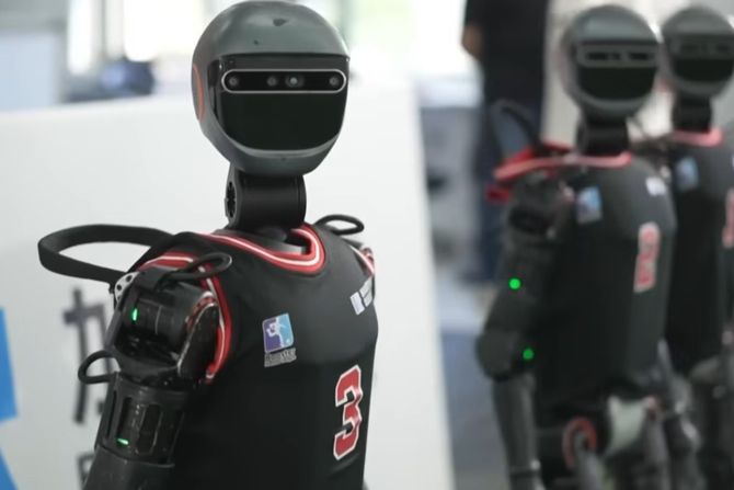 Humanoidni roboti fudbal Humanoidni roboti fudbal