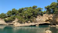 Na NAJLEPŠOJ plaži u Crnoj Gori - muškarcima je ULAZ ZABRANJEN: Evo kako izgleda ova OAZA MIRA