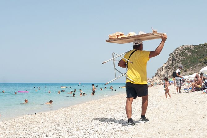 Prodaja krofni na plaži