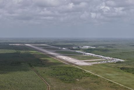 Pritvor za uhapšene imigrante poznat kao Aligator Alkatraz i Desantisov Gvantanamo Pritvor za uhapšene imigrante poznat kao Aligator Alkatraz i Desantisov Gvantanamo