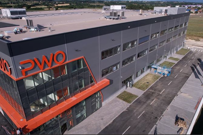 PWO, nemačka fabrika