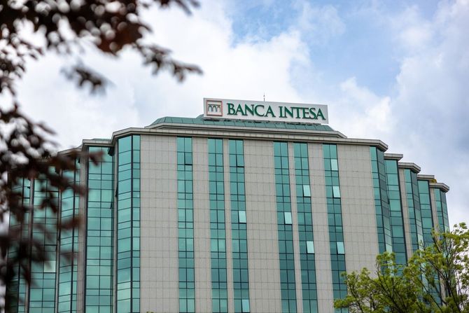 Banca Intesa