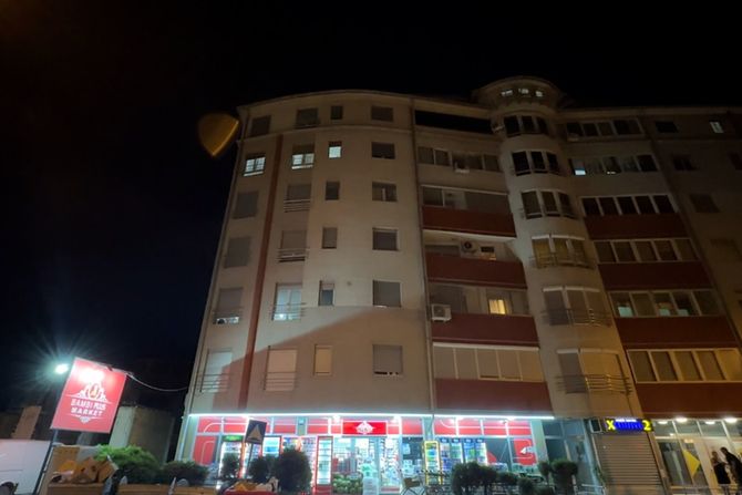 Novi Pazar, dete palo sa zgrade