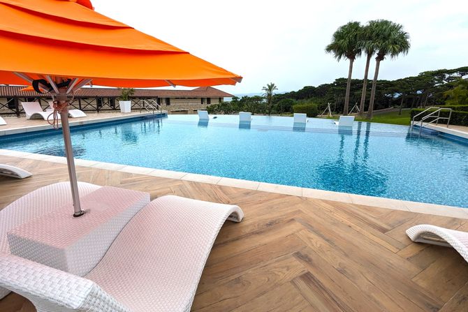 bazen, hotel