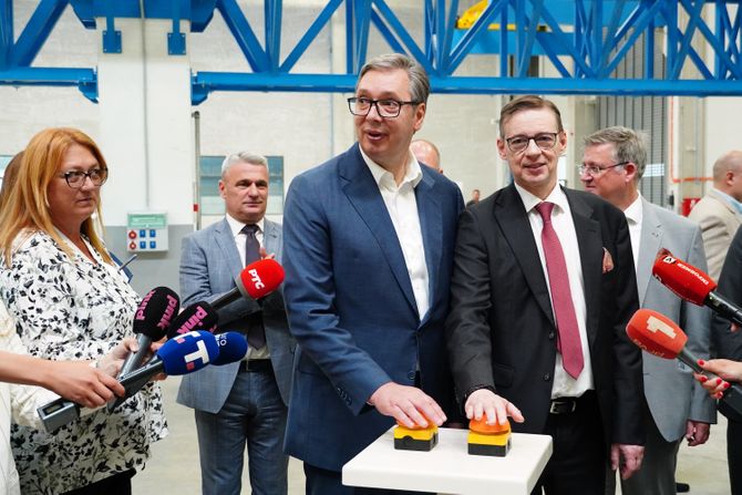 Otvaranje PWO fabrike, Čačak, Aleksandar Vučić