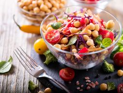 salata sa leblebijama