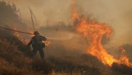 Velika drama u Grčkoj: Pao helikopter za gašenje požara, naređena evakuacija, Atina u opasnosti