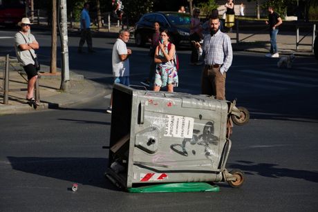 Blokade, protesti u Beogradu 4. jul Blokade, protesti u Beogradu 4. jul