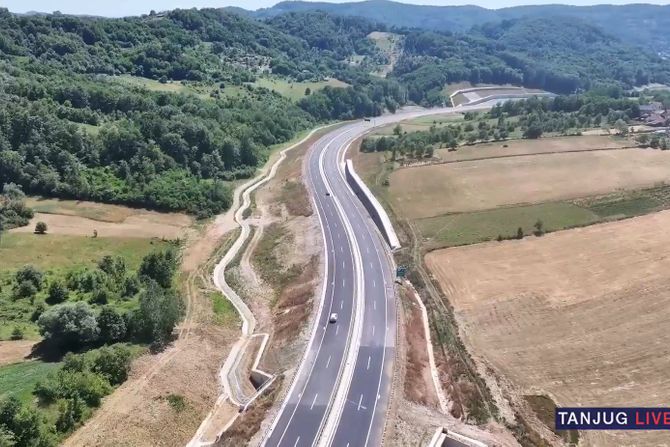 auto-put E-763 "Miloš Veliki", deonica Preljina-Požega auto-put E-763 "Miloš Veliki", deonica Preljina-Požega