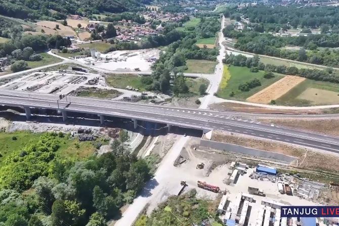 auto-put E-763 "Miloš Veliki", deonica Preljina-Požega auto-put E-763 "Miloš Veliki", deonica Preljina-Požega