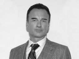 Julian McMahon