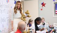 Obučena kao kraljica, ali kad je progovorila – usledio haos: Melanija Tramp šokirala komentarom deci u bolnici