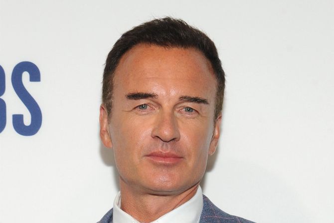 Julian McMahon Julian McMahon