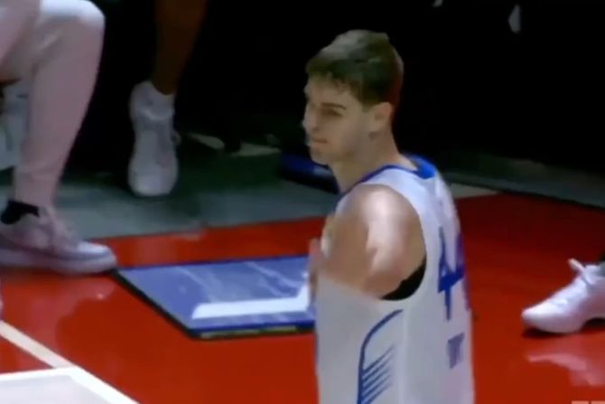 Nikola Topić Nikola Topić