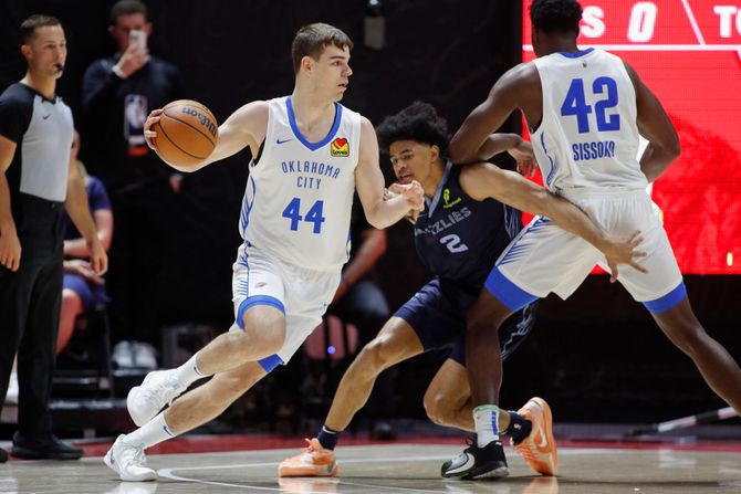 Nikola Topić Nikola Topić