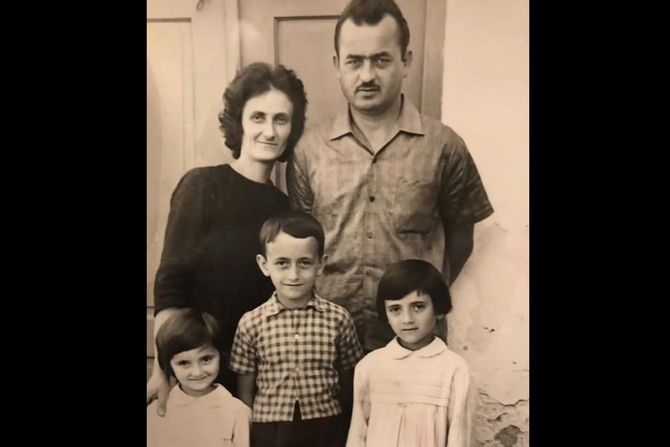 Porodica Karić Porodica Karić
