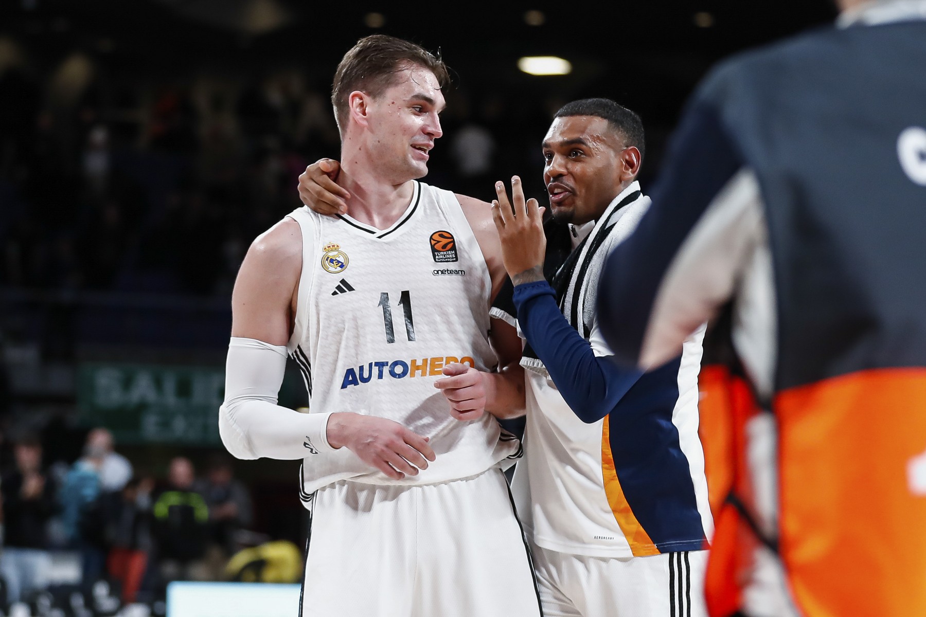 Uzalud milioni crveno-belima, Real Madrid ide na Fajnal for!