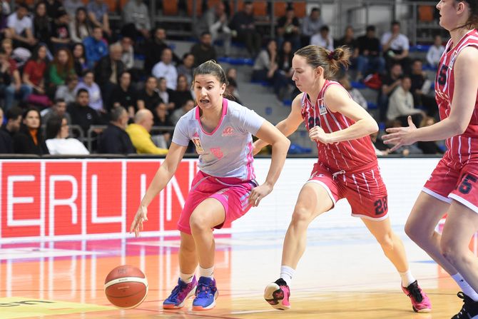 CRVENA ZVEZDA vs ART BASKET CRVENA ZVEZDA vs ART BASKET