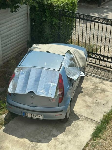 Ledine, oluja, nevreme, automobil Ledine, oluja, nevreme, automobil
