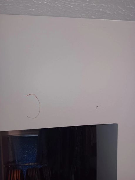 Neobična fleka Neobična fleka