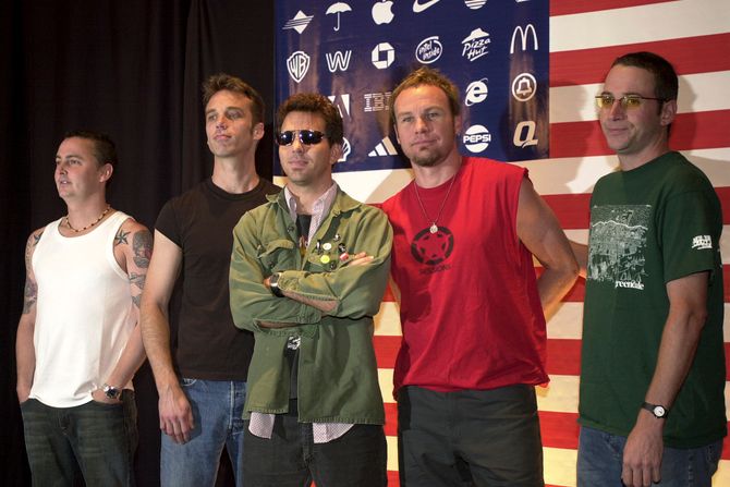 Met Kameron, Pearl Jam Met Kameron, Pearl Jam