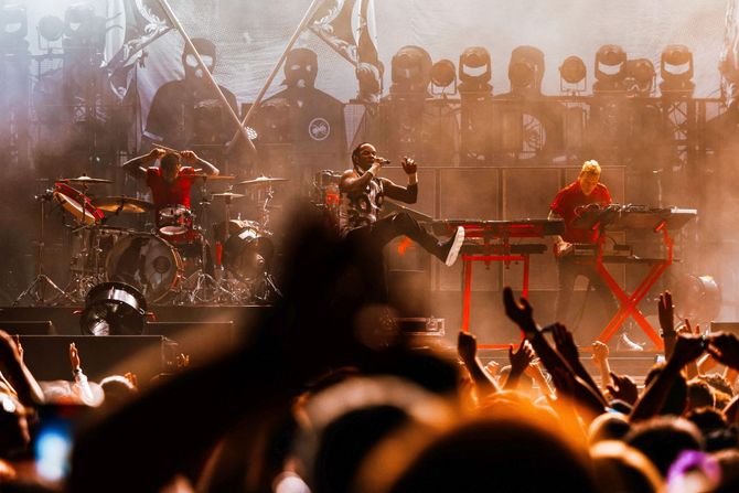 THE PRODIGY THE PRODIGY